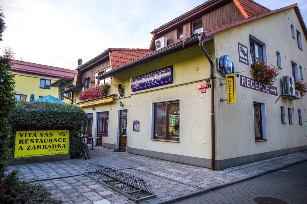 Hotel Na Jižní Přerov Exterior foto