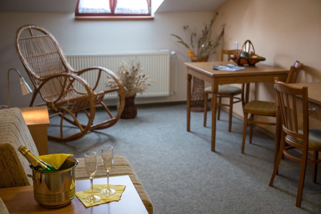 Hotel Na Jižní Přerov Habitación foto